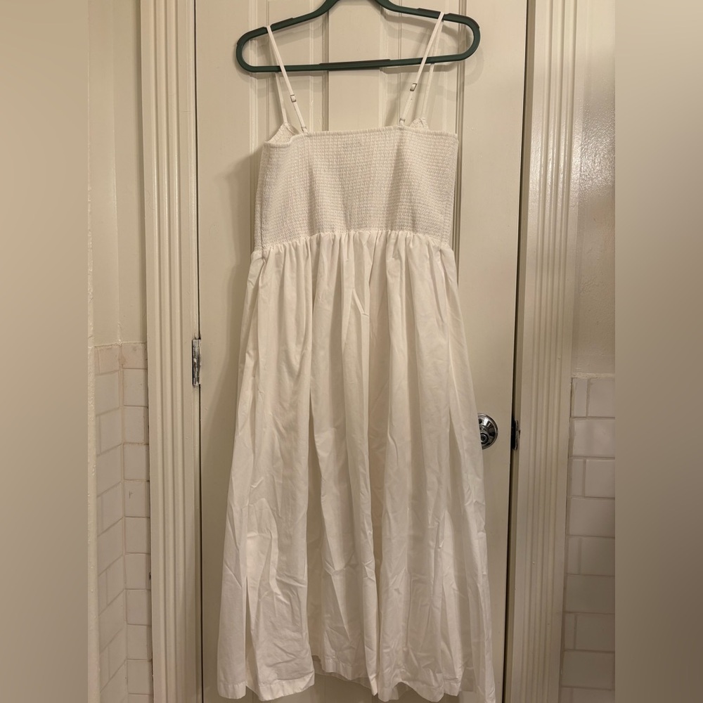 abercrombie & fitch dipped-waist smocked midi dress - Picture 4 of 6